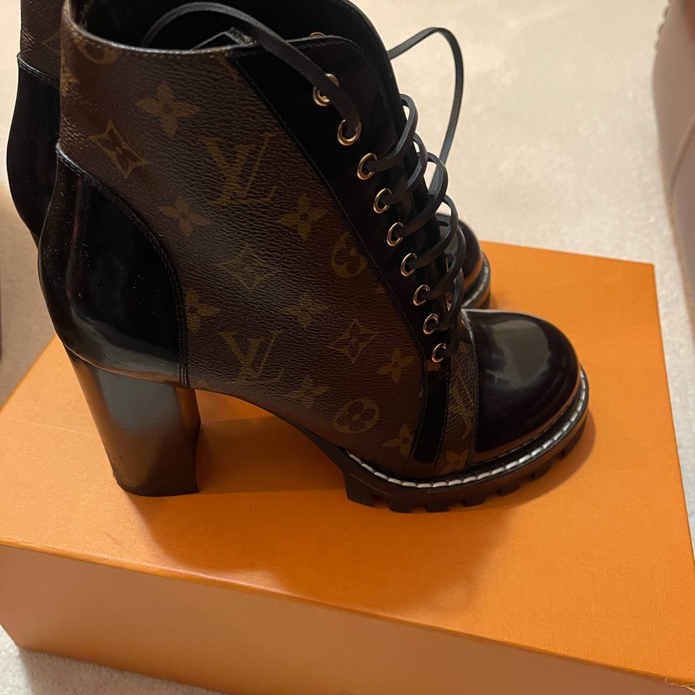 Louis Vuitton Black and Brown Heeled Boots